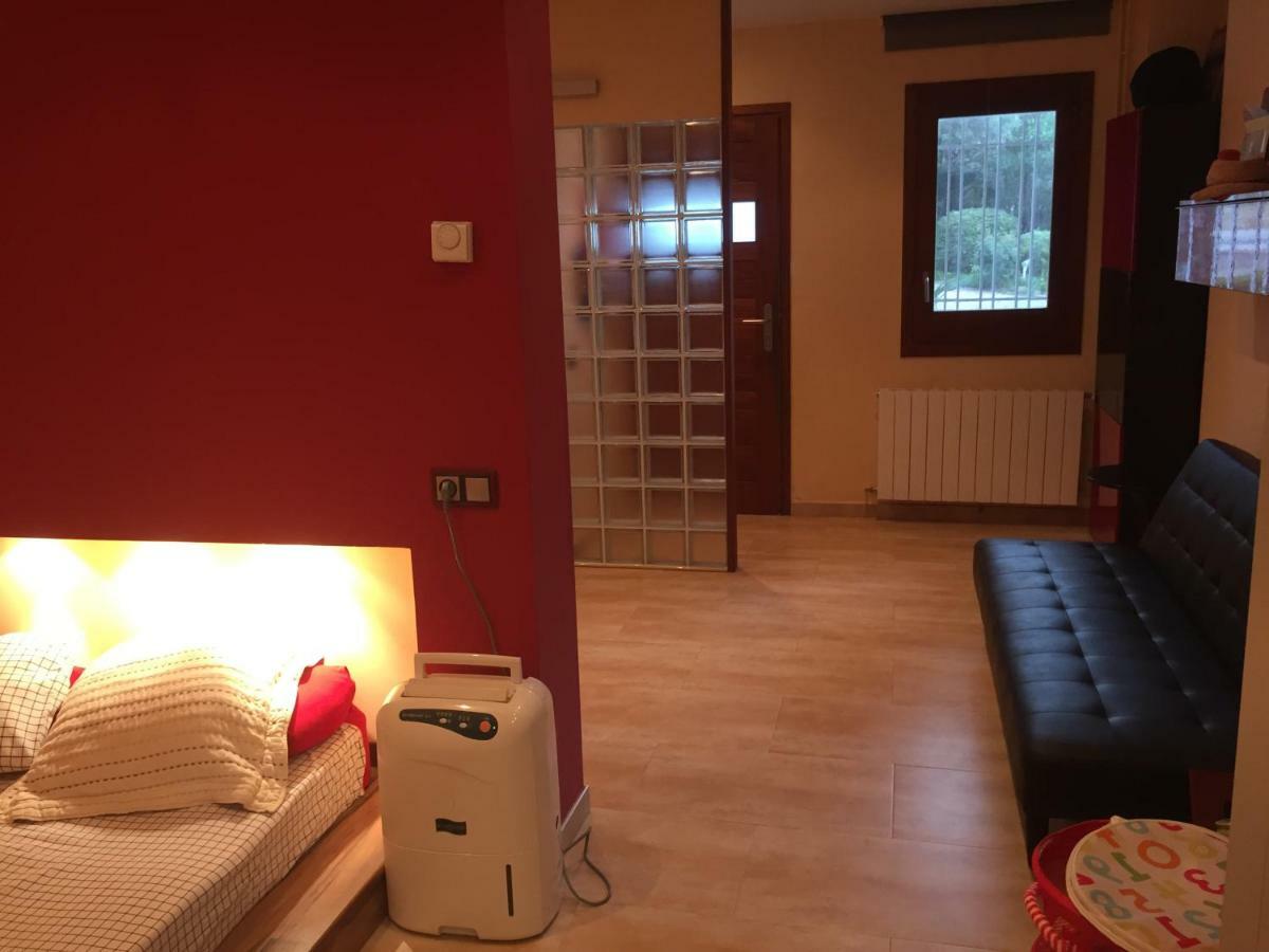 Apartamento Aislado Jardin Y Piscina Sant Andreu de Llavaneres Exterior photo